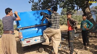Aga Qurban and Jahanbakhsh's romantic meeting Jahanbakhsh helps transport sheep to the mountains