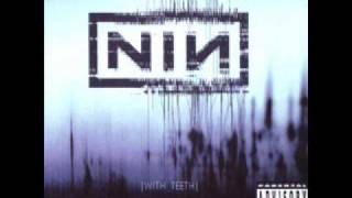 Nine Inch Nails - All The Love In The World chords