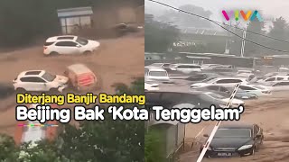 PENAMPAKAN Banjir Bandang Beijing, Mobil Hanyut Terombang-ambing