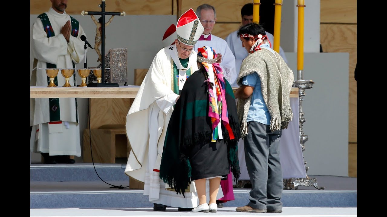 Misa en el Parque O'Higgins marca segundo día del papa Francisco en Chile