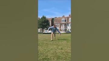 Frantic yet calm #contemporarydance #capoeira #tricking #acro #gumbi #bboy