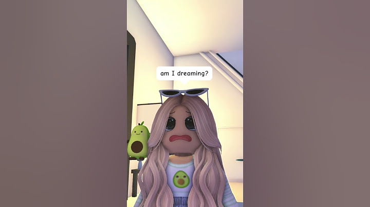 She saw her MOM who passed away 10 YEARS AGO…😱😭 #adoptme #roblox #robloxshorts