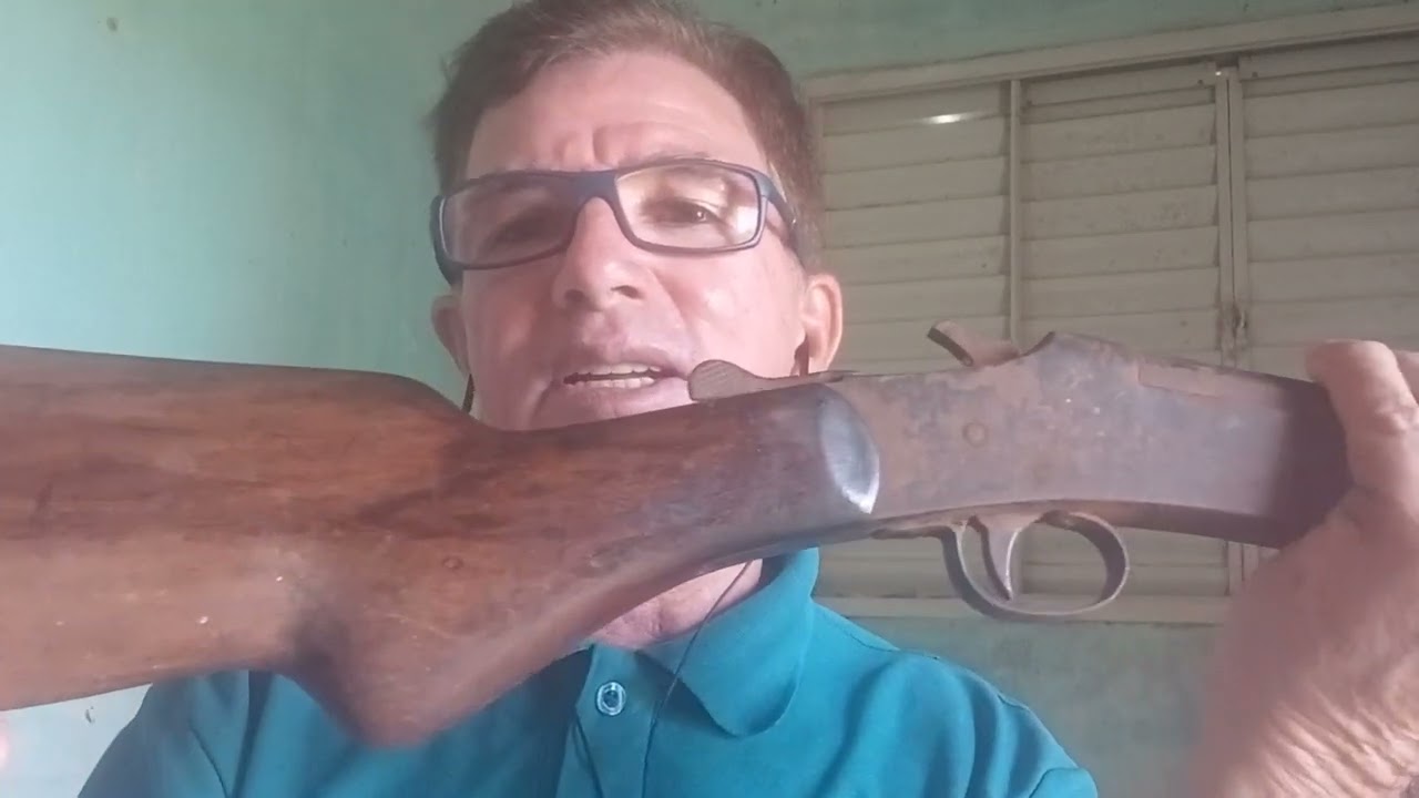 ESPINGARDA CALIBRE 36 MARCA ROSSI, ANTIGA , RELÍQUIA.