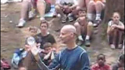 Thomas Arthur juggles at Lynndale park