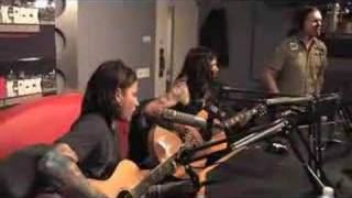 Shinedown - Devour (Acoustic on 92.3 K-Rock) chords
