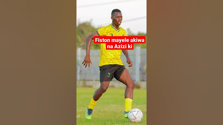 kocha wa yanga  akiwa na fiston mayele pamoja na azizi ki