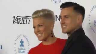 08.10.15 — P!nk@«Autism Speaks To Los Angeles Celebrity Chef Gala»