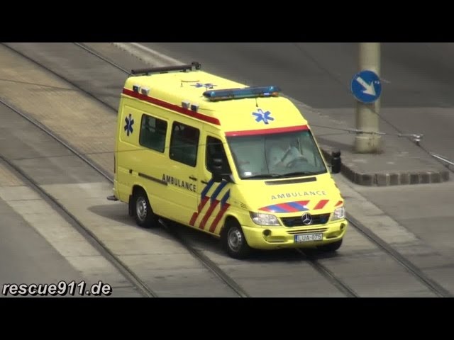 [Dutch siren] Ambulance Budapest class=