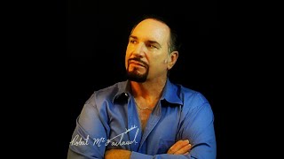 Robert McFarland Sings "How Great Thou Art" with Michael Sylvester, Tenor
