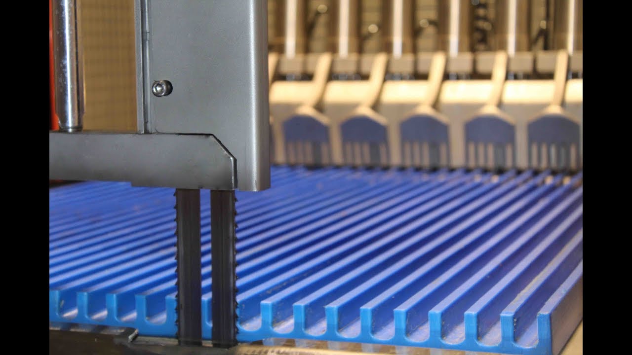 AUTOMATIC BANDSAW DOUBLE CUT. Sierra automática para corte congelado