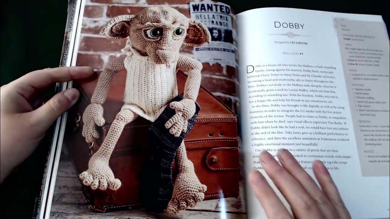 Book review Official HP crochet Wizardry by Lee Sartoriy 