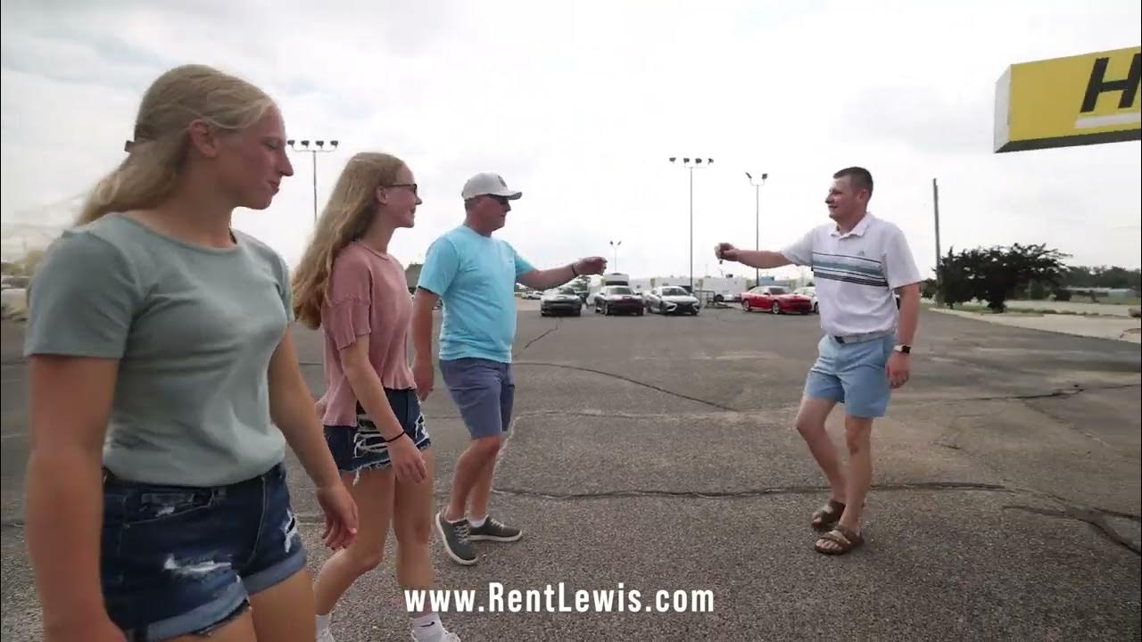 Exploring the Midwest with Hertz Rental Cars Your Reliable Partner in