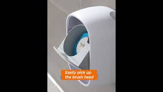 Toiletborstelset met houder, aan de muur gemonteer