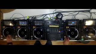 Seven Nation Army - 5x CDJ-2000NXS2 + Korg Volca Beats