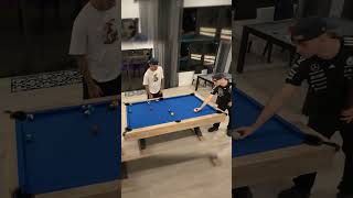 Zeko Jugando Al Pool Aklsjdaklsjd No Podes