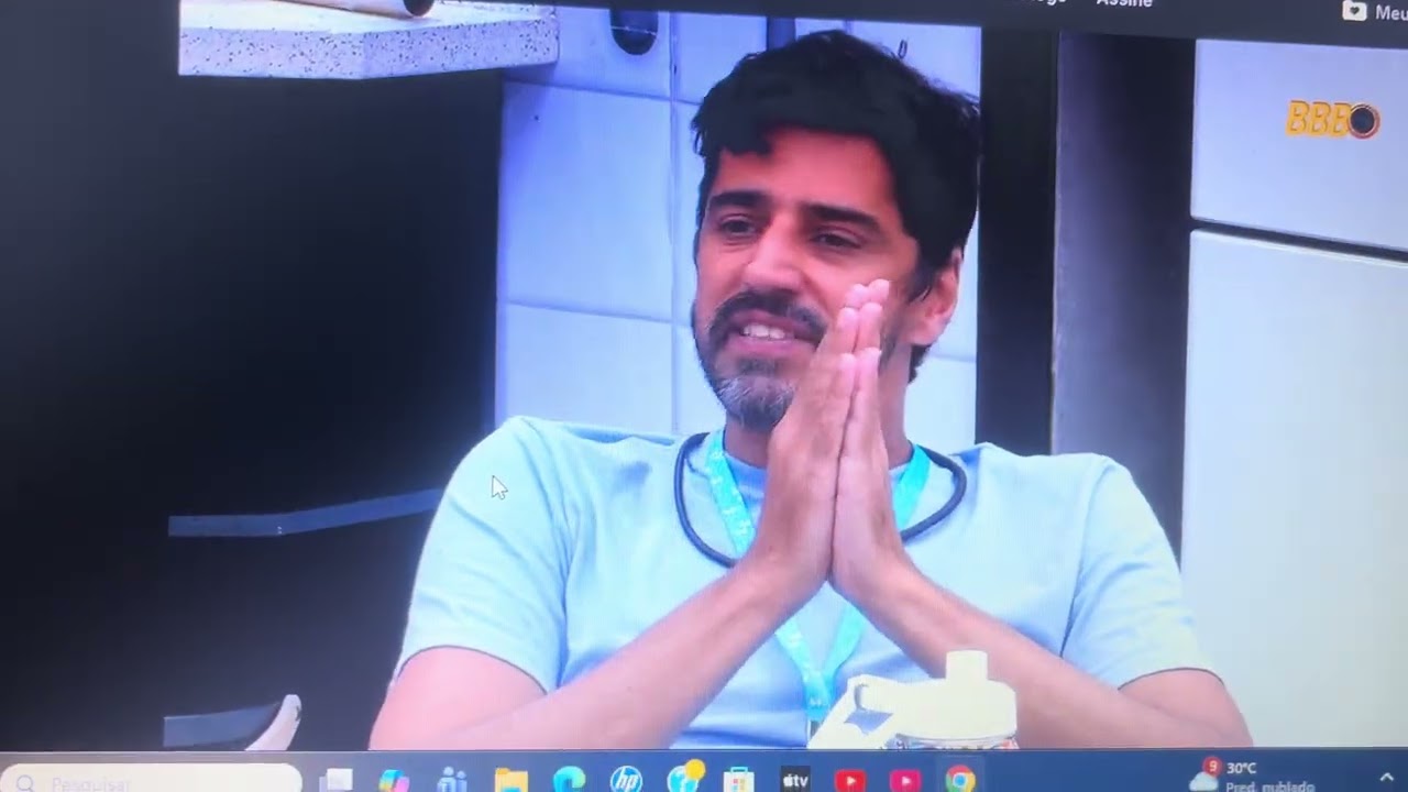 Como esse Alberto é baixo! 