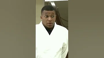 Kylian Mbappé Choqué Lors D Une Présentation De Judo 