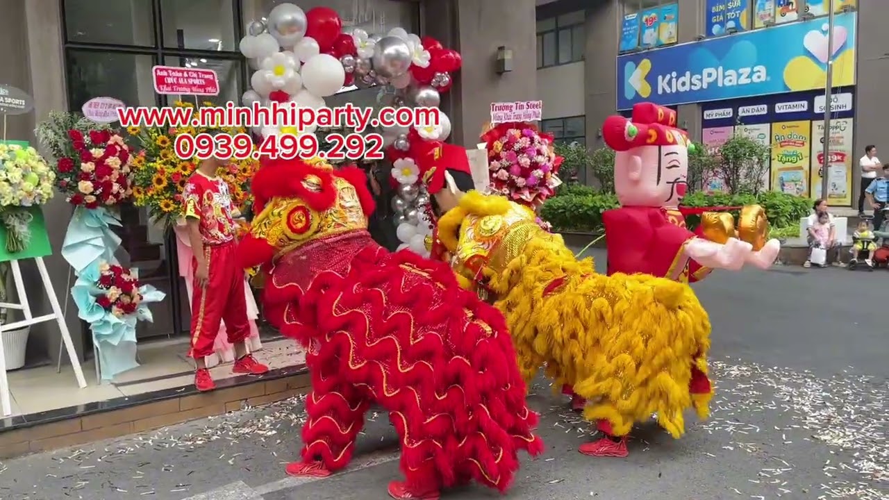 MÃN NHÃN VỚI MÀN MÚA LÂN KHAI TRƯƠNG TRỌN GÓI CHO A.L.A SPORTS