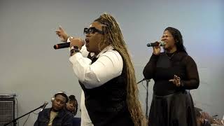 "Call the Name of Jesus" - Anointed Worship with Shabreona Hickmon & SB Worship