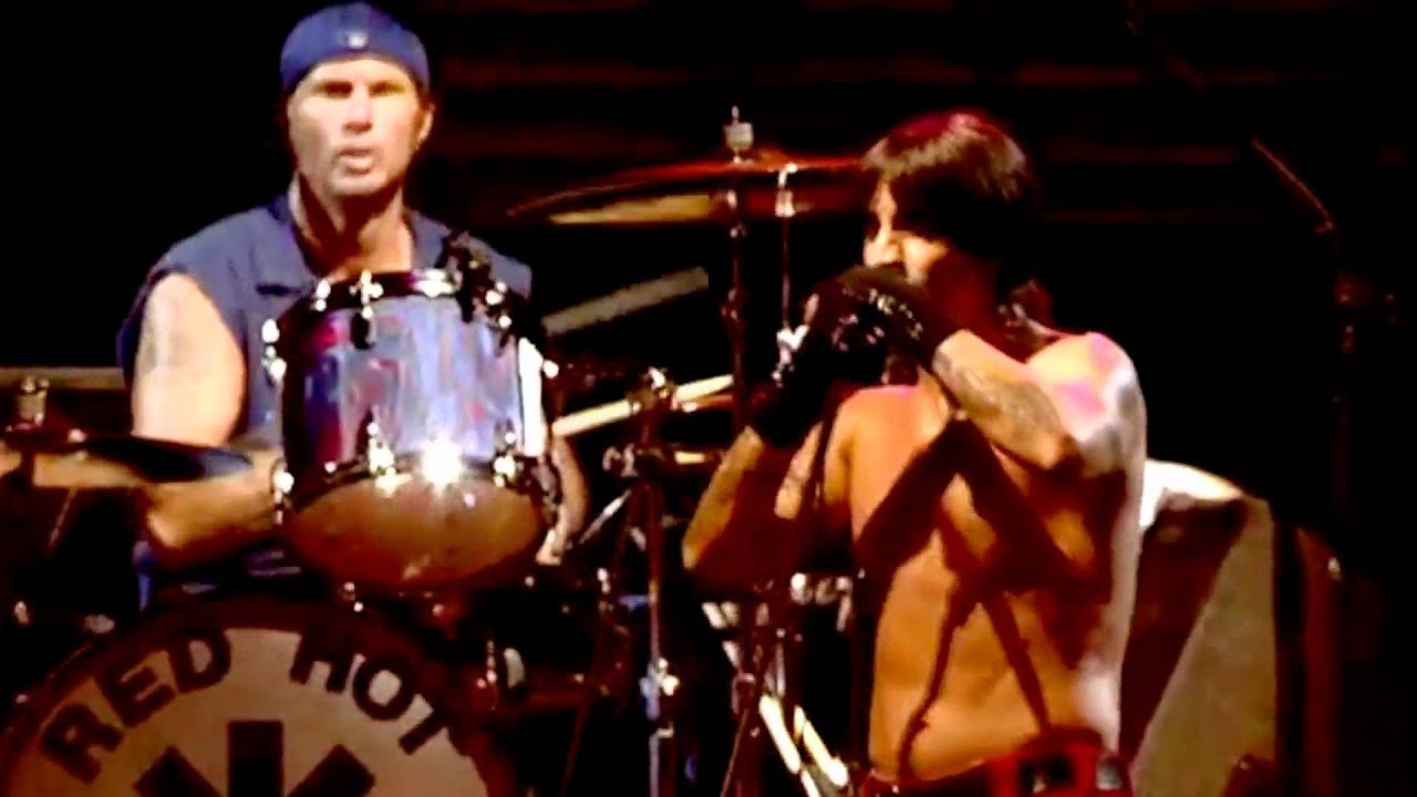 Клипы hot chili peppers. Red hot Chili Peppers - Live at Slane Castle 2003. Red hot Chili Peppers can't stop Live. Red hot Chili Peppers - can't stop (Cover на русском | Radio Tapok). RHCP can't stop.