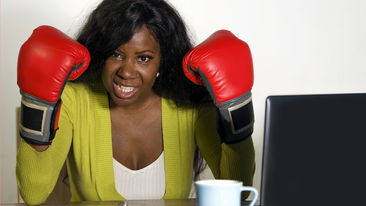 Ladies Bring The SMOKE! ©