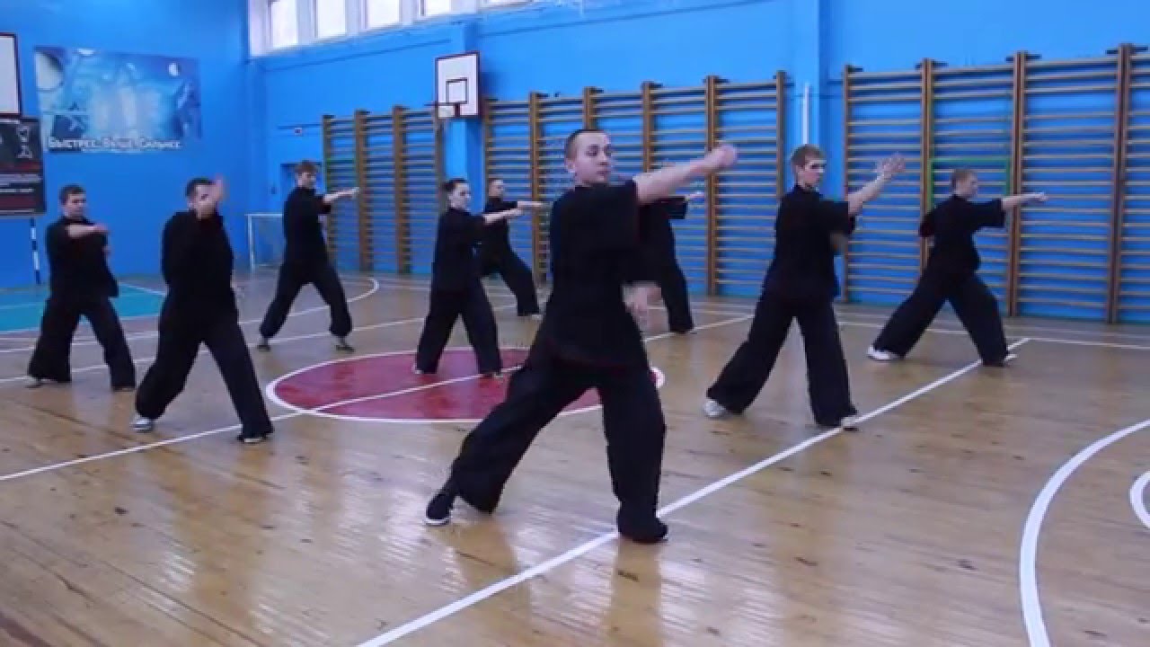 Школа кунг-фу Хак Лонг (Хей Лун, Черный Дракон) в Москве. Таолу. - YouTube