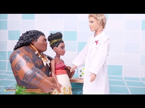 muñecos de moana y maui