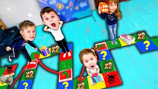 БЕСПРОИГРЫШНАЯ ГИГАНТСКАЯ ИГРА | Кто заберет ВСЕ ПРИЗЫ?