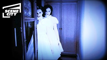 Insidious: Haunted Guests in the Photos (HD Movie Clip)