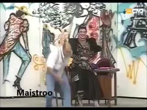 أحمد بدير ينسى الحوار ويخرج عن النص مع ميمي جمال