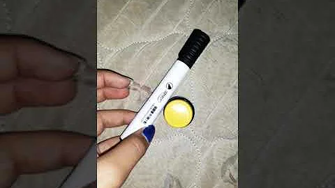 Como fazer tinta para quadro branco em casa?