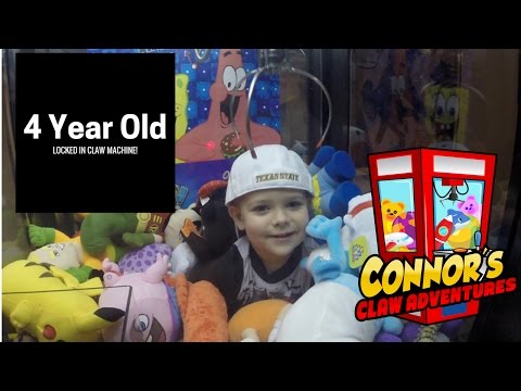 ๐Connor STUCK In Claw Machine! Will his head fit?๐