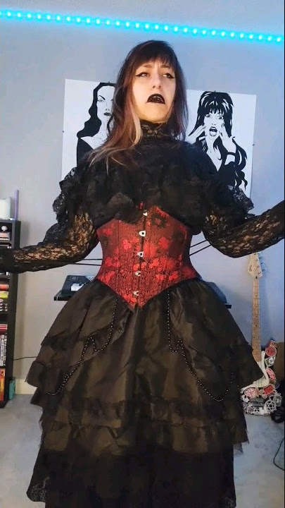 ReeRee Phillips  Gothic fashion, Gothic fashion victorian, Gothic outfits