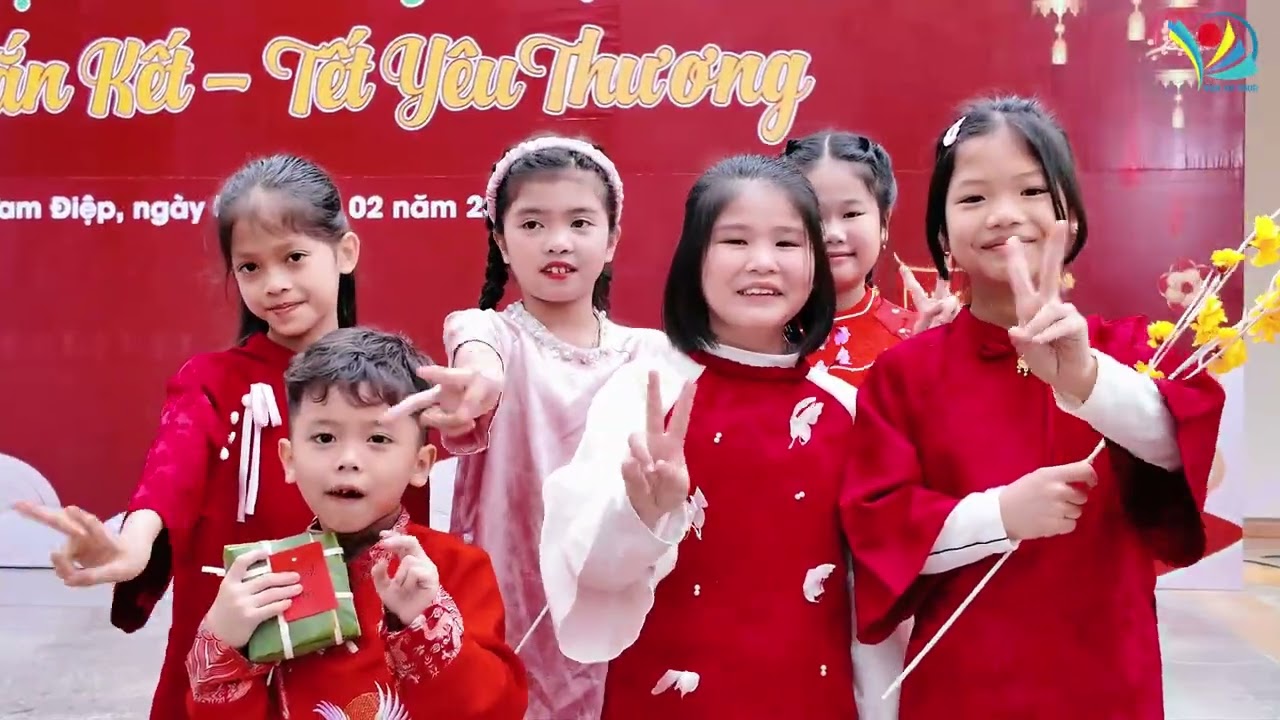 TRẢI NGHIỆM TẾT CỔ TRUYỀN VIỆT NAM - TH THCS TÂY SƠN