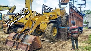 How to unload dead heavy equipment from a truck