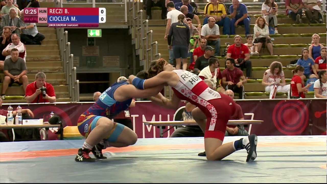 1/4 WW - 48 kg: B. RECZI (HUN) df. M. CIOCLEA (ROU) by FALL, 5-0