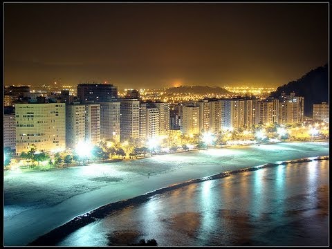 So Vicente: A primeira cidade do Brasil :St. Vince...