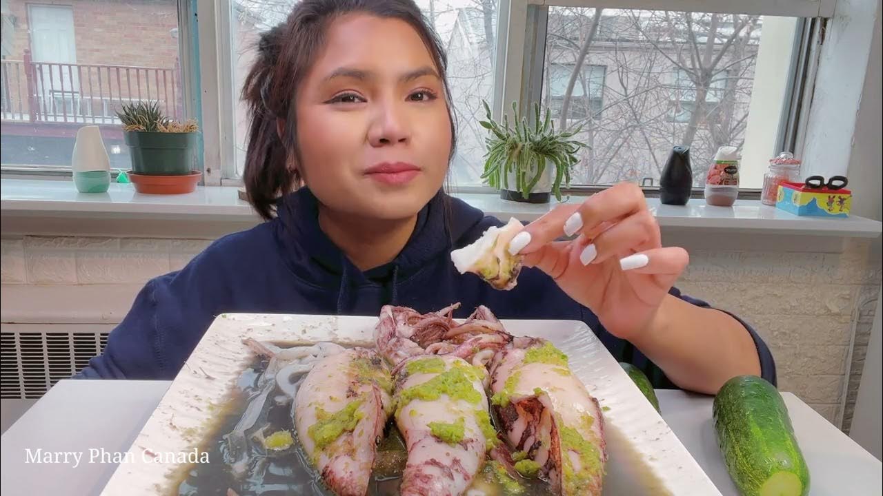 Eating Squids - YouTube