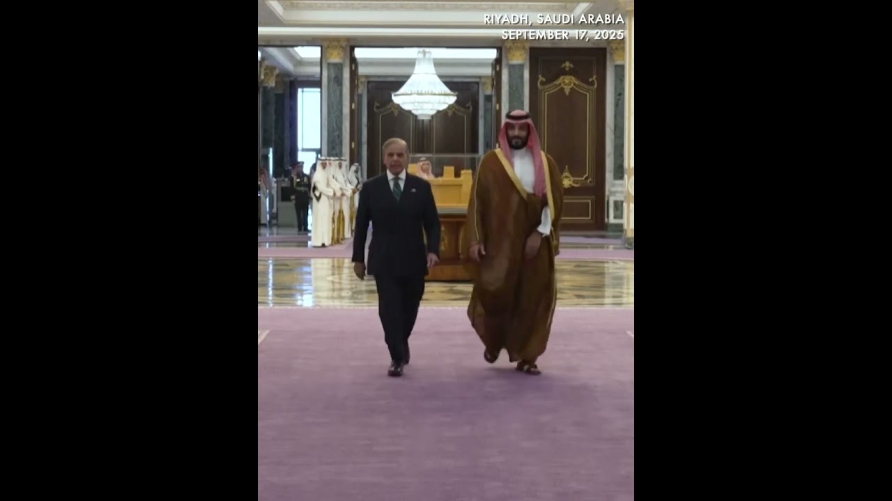 Saudi Arabia, nuclear-armed Pakistan sign mutual defence pact