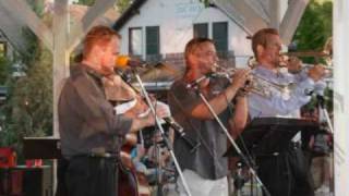 Mardi Gras Dixieland Jazz Band