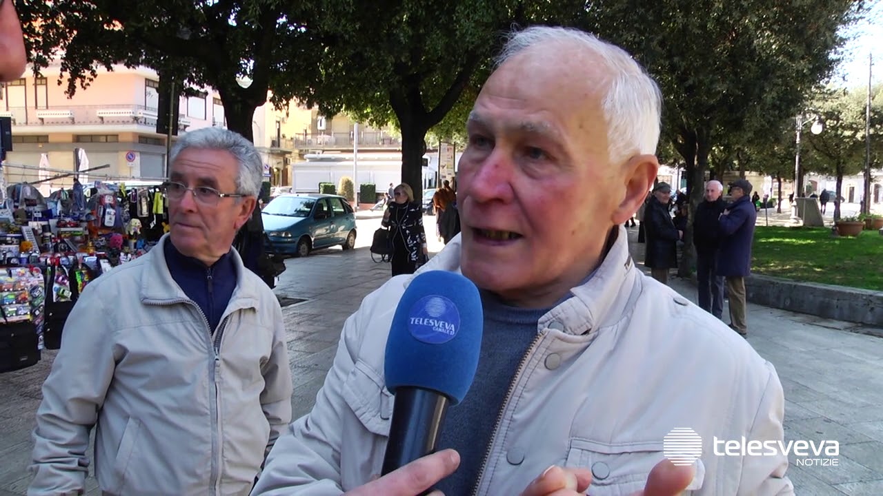 CANOSA | Non c’è pace nella villa comunale: dopo i vandali,  adesso gli anziani vittime dei bulli