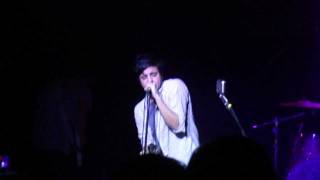 young the giant - apartment - the galaxy theatre 12/16