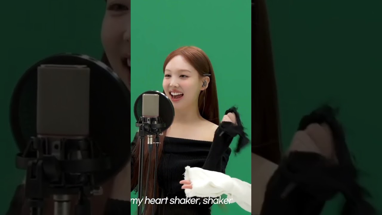 TWICE 'Heart Shaker'  