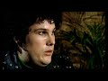 Ian's mate channels an Alien! | Shirley Ghostman