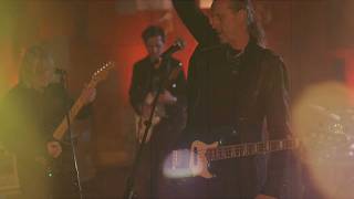 Peter Carlsohns The Rise - Fight the Fear (Official video)