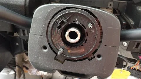 VW Golf MK4 - how to remove/replace steering wheel
