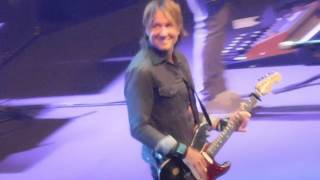 Keith Urban - Somewhere In My Car @Bridgestone Arena, Nashville, TN