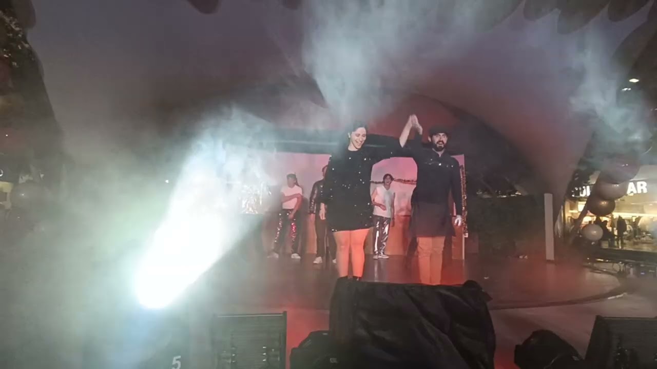 Al sonido del tambor 