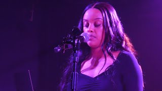 Ruth B - Dandelions (live at le poisson rouge 08/18/22)