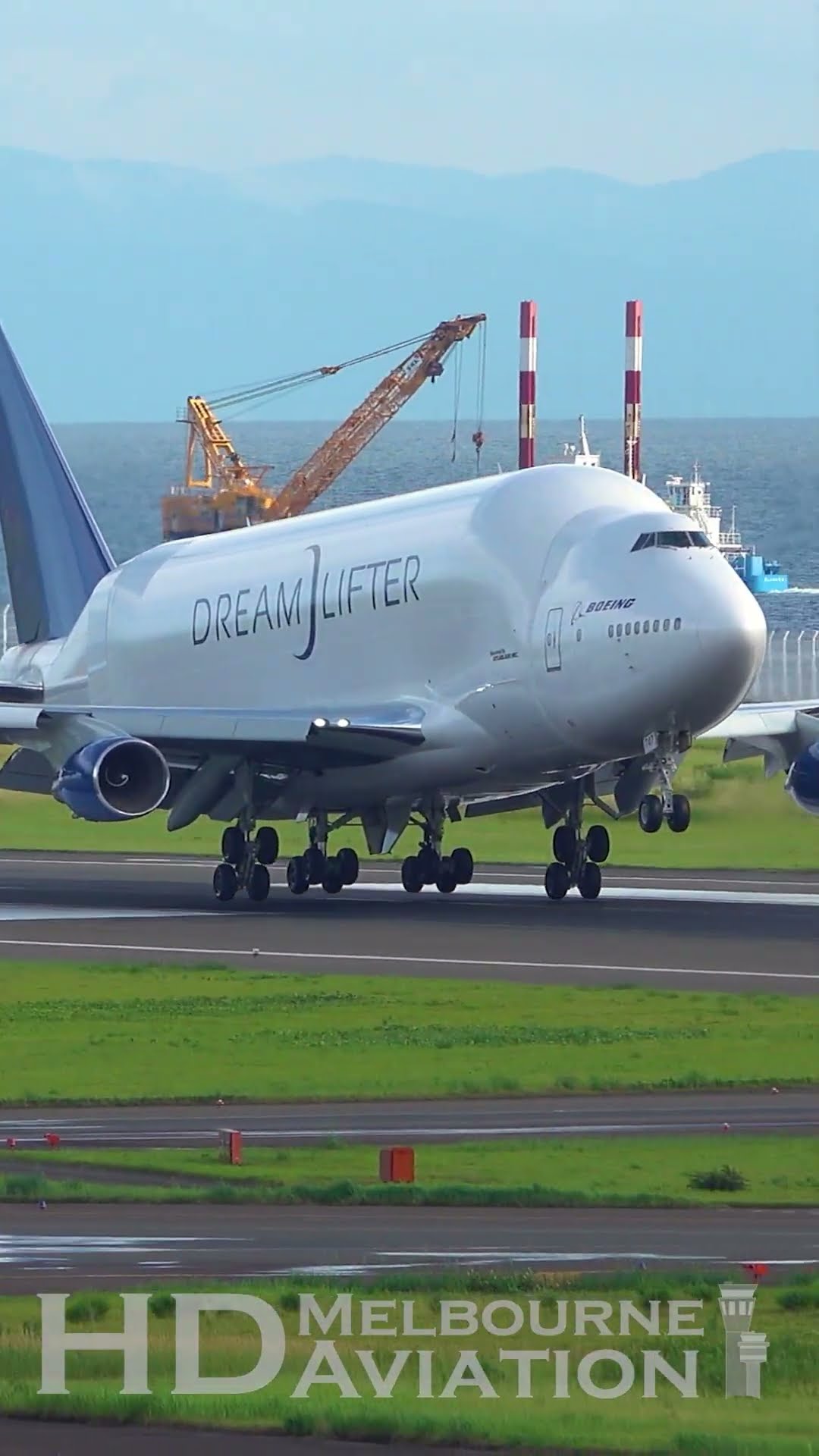 🇯🇵 Boeing 747 DREAMLIFTER Landing at Nagoya Airport Japan